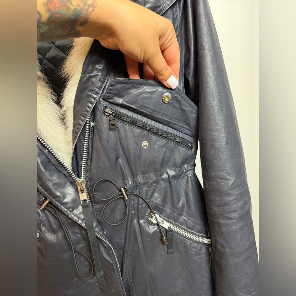 SAM. New York Rare Early 2010s Layered Parka with Genuine Finnish White Fox Fur - Picture 8 of 17